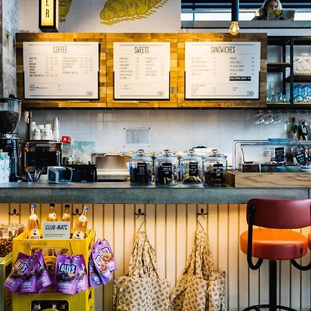 The Social Hub Extended Hotel