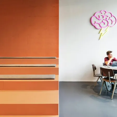 The Social Hub Extended 3* Rotterdam