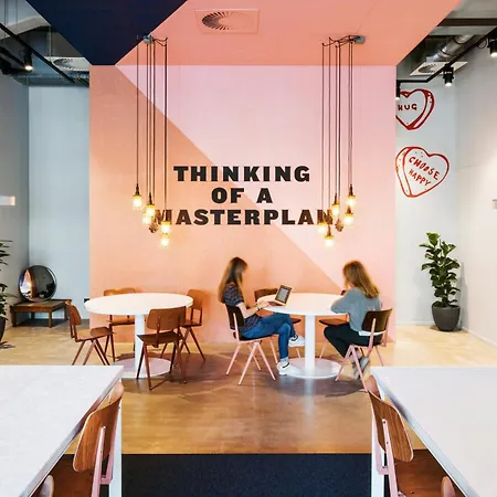 The Social Hub Extended Hotell Rotterdam