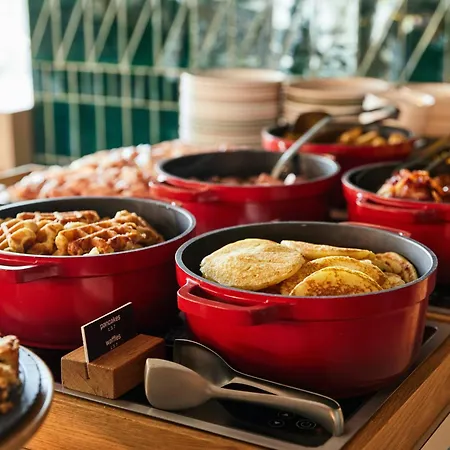 The Social Hub Extended 3*