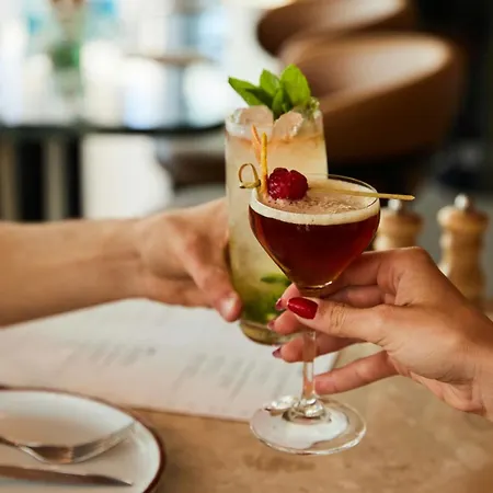 The Social Hub Extended Hotel