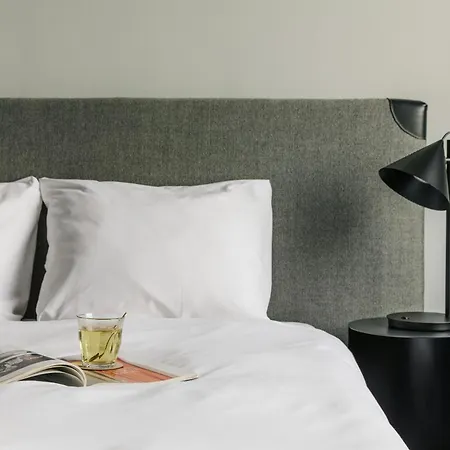 The Social Hub Extended Hotel