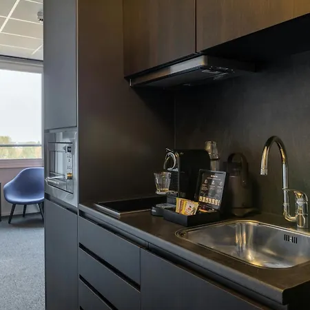 The Social Hub Extended Hotel 3*