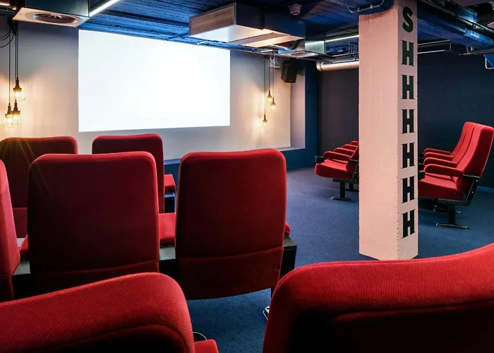 The Social Hub Extended 3* Rotterdam