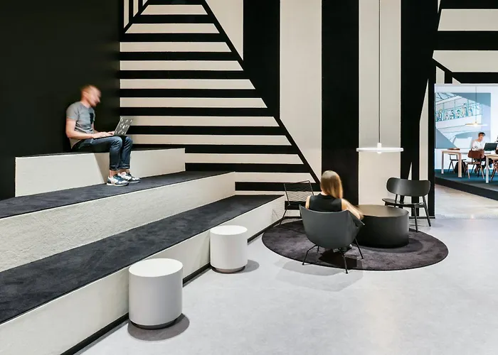 Hotell The Social Hub Extended 3*