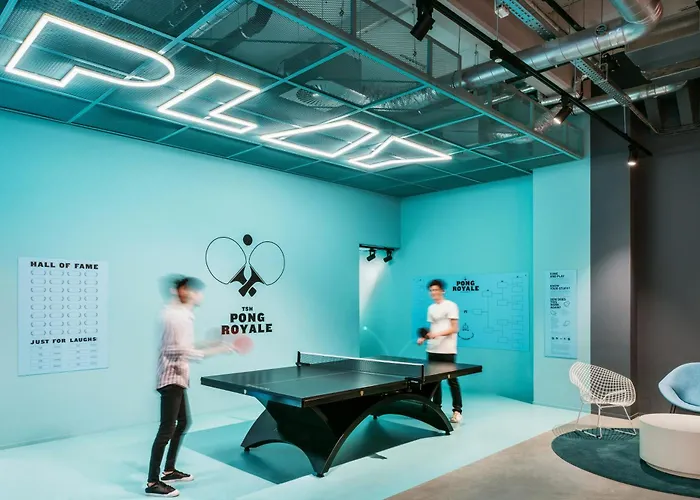 The Social Hub Extended 3* Rotterdam