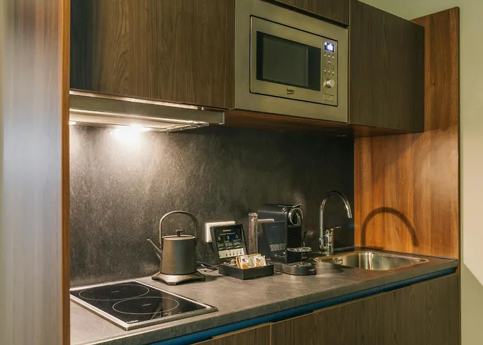 The Social Hub Extended 3*